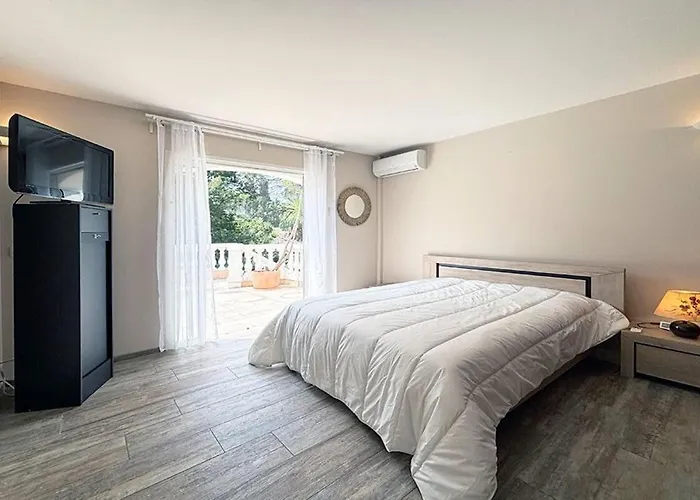 Baccara, Piscine Privée, Plages à Pieds Villa *