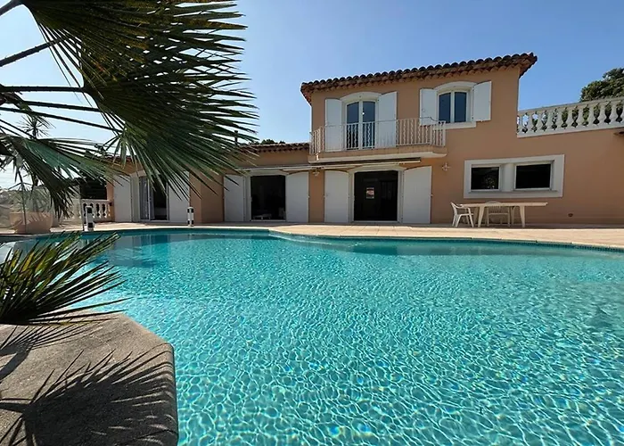 Villa Baccara, Piscine Privée, Plages à Pieds Saint-Raphaël